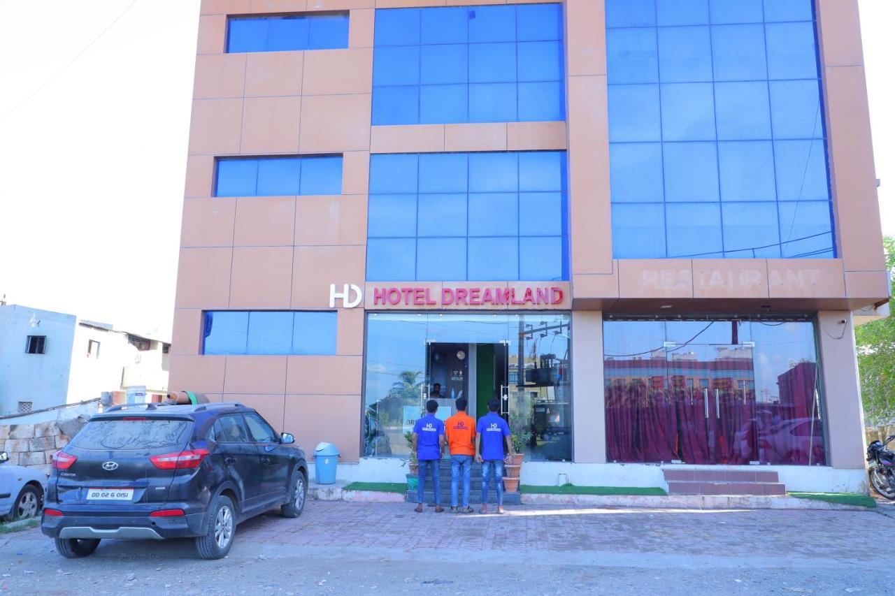 Hotel Dreamlnd Somnāth Dış mekan fotoğraf